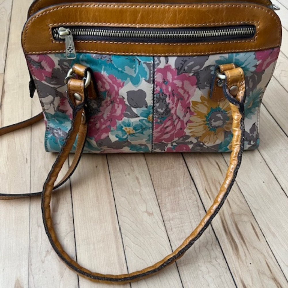 Bohemian Patricia Nash First Bloom Leather Floral Handbag